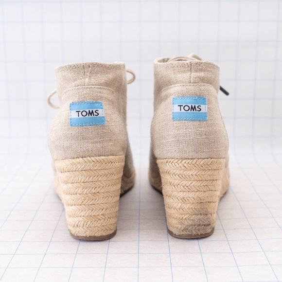 TOMS Desert Burlap Wedge Bootie - Size 8.5 - Picture 5 of 9